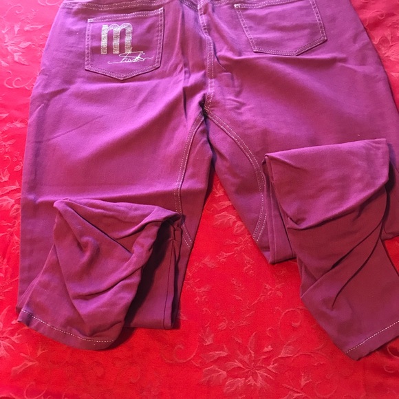 Pants - Picture 4 of 5